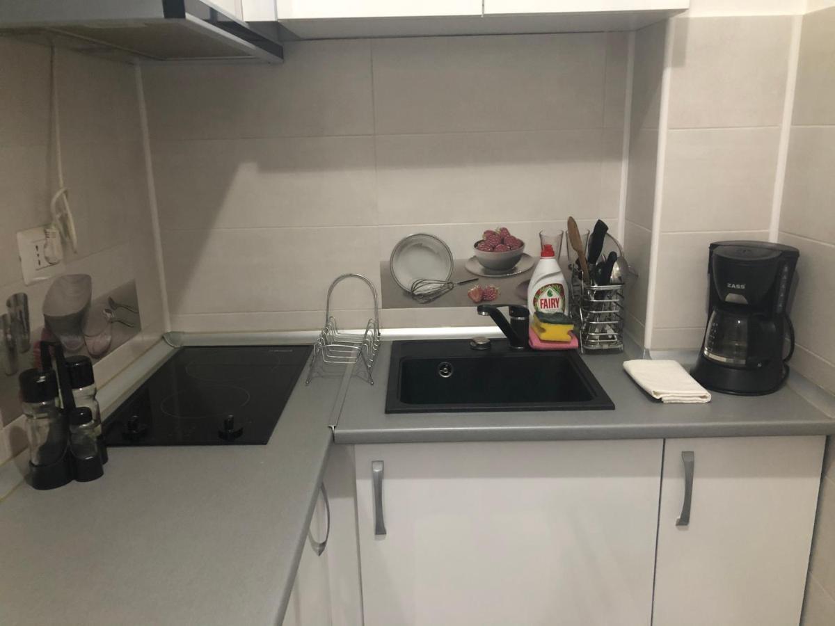Garsoniera Aleea Trandafirilor Apartment Байле Херкулане Екстериор снимка